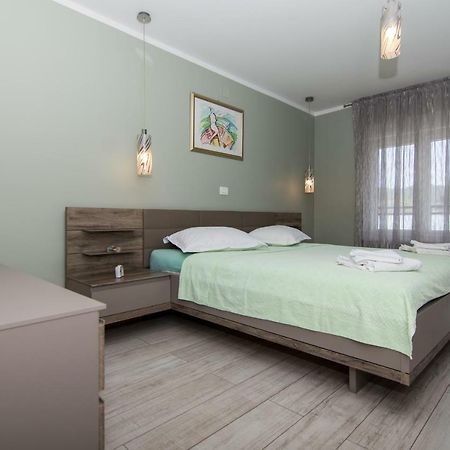 Apartman Marin Trogir Buitenkant foto